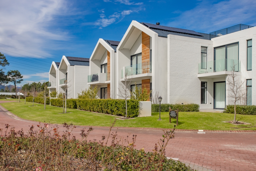 2 Bedroom Property for Sale in Val De Vie Estate Western Cape